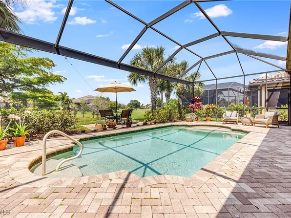 10234 Ashbrook Ct, Fort Myers, FL 33913