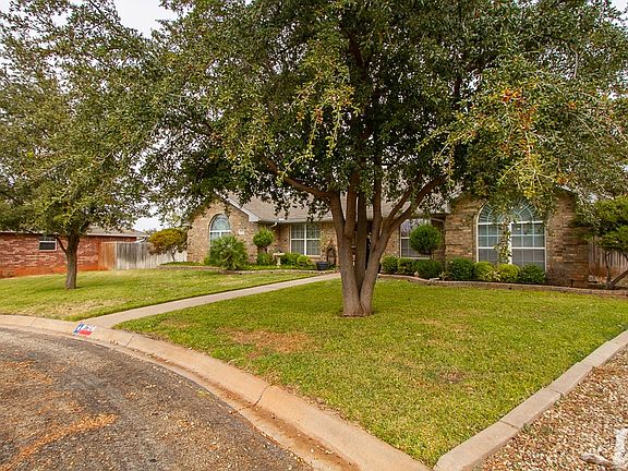 2nd image of 3610 Lantana Ct