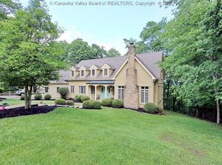 5 Stony Point Rd, Charleston, WV 25314