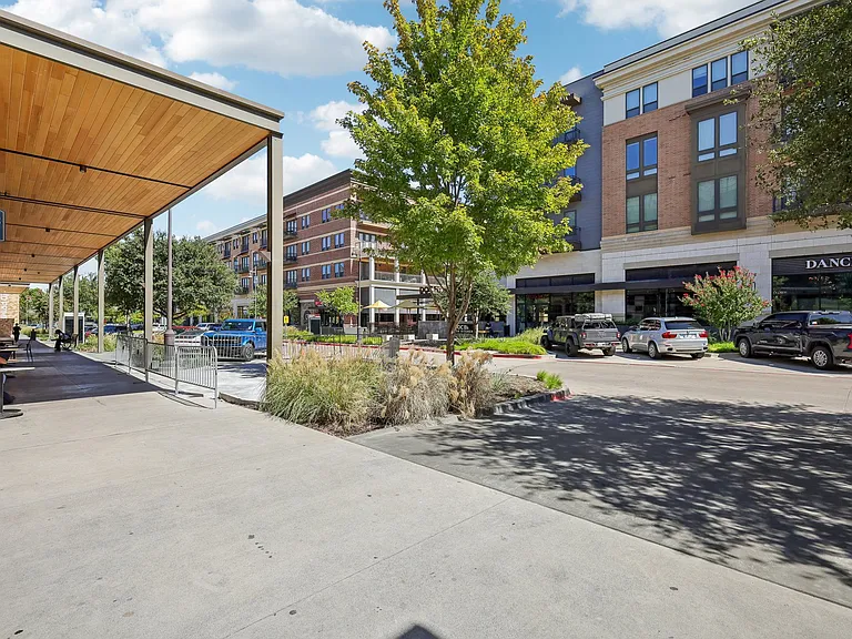 The Kelton at Clearfork — Photo 6