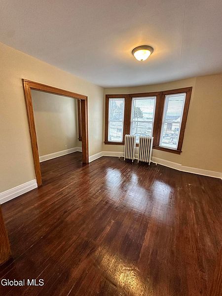 4th image of 685 Clinton Avenue