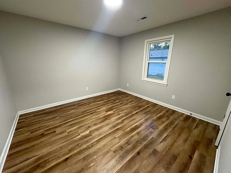 813 Scott St #4 — Photo 6