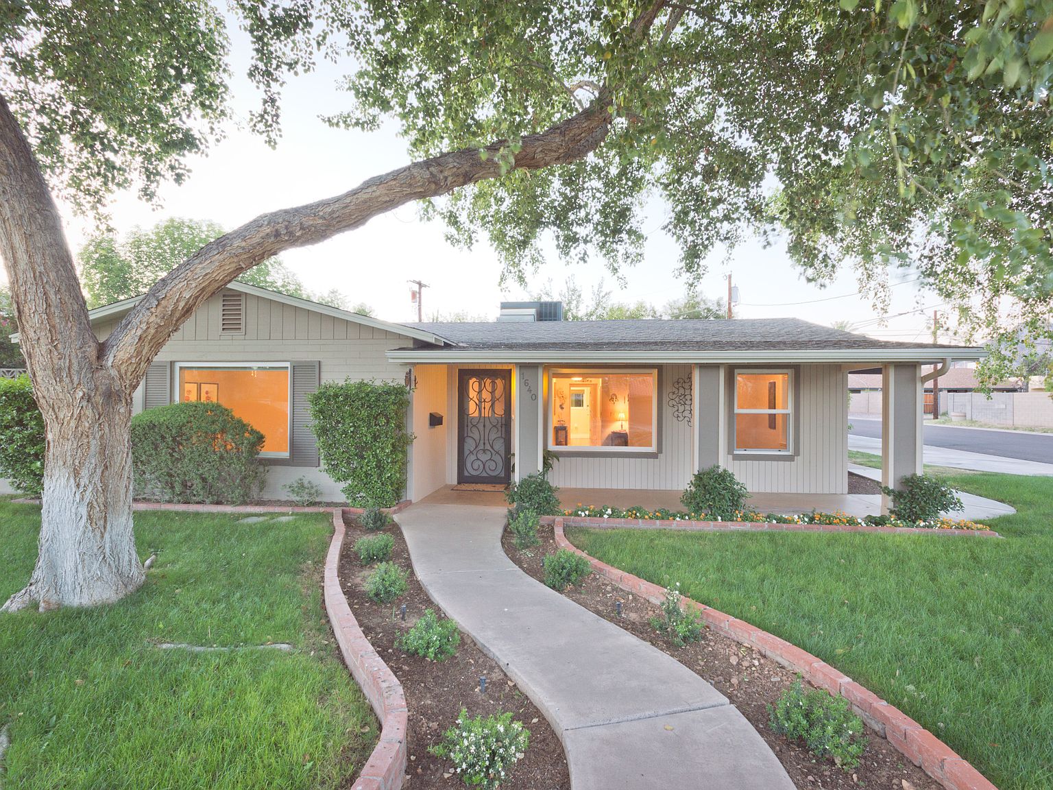 1640 E Montebello Ave, Phoenix, AZ 85016 | Zillow