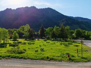 180 Porto Rd, Thayne, WY 83127