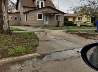 507 N 3rd St, Lindsborg, KS 67456