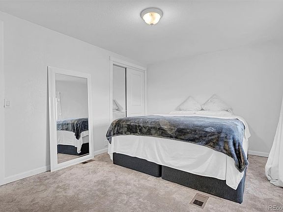 5th image of 5400 Sheridan Boulevard LOT 183