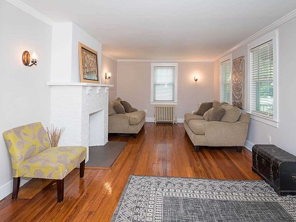 5th image of 177 Castle Ave