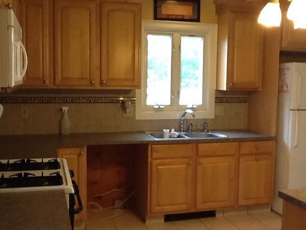 2nd image of 1511 Plainfield Pike