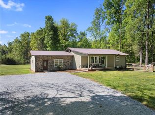 980 W Slate Mine Rd, Denton, NC 27239