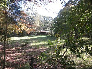 1st image of 218 Thorn Dr