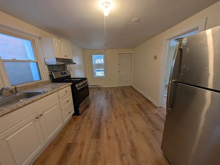 52 S Bridge St #2 — Photo 6