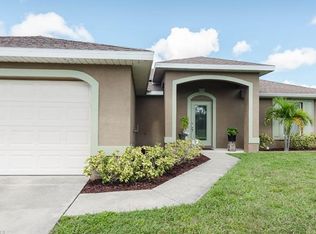 3008 SW 5th Pl, Cape Coral, FL 33914