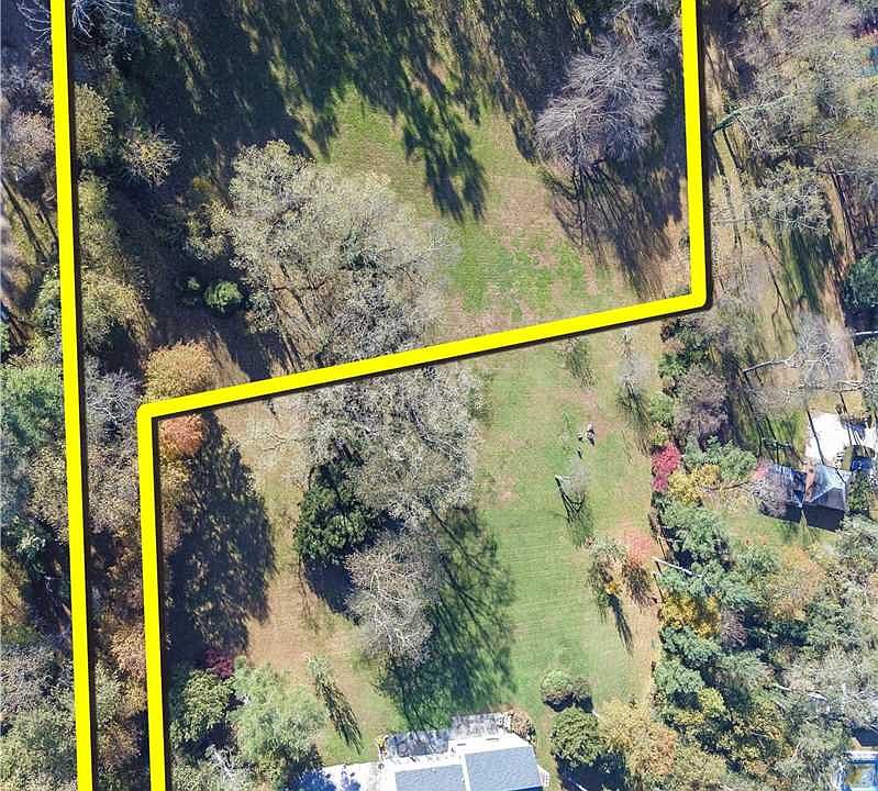 1st image of 156 Hegemans Ln