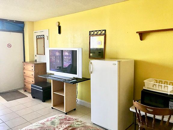 4th image of 2043 S Atlantic Ave #210