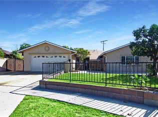 2712 W Glenwood Pl, Santa Ana, CA 92704