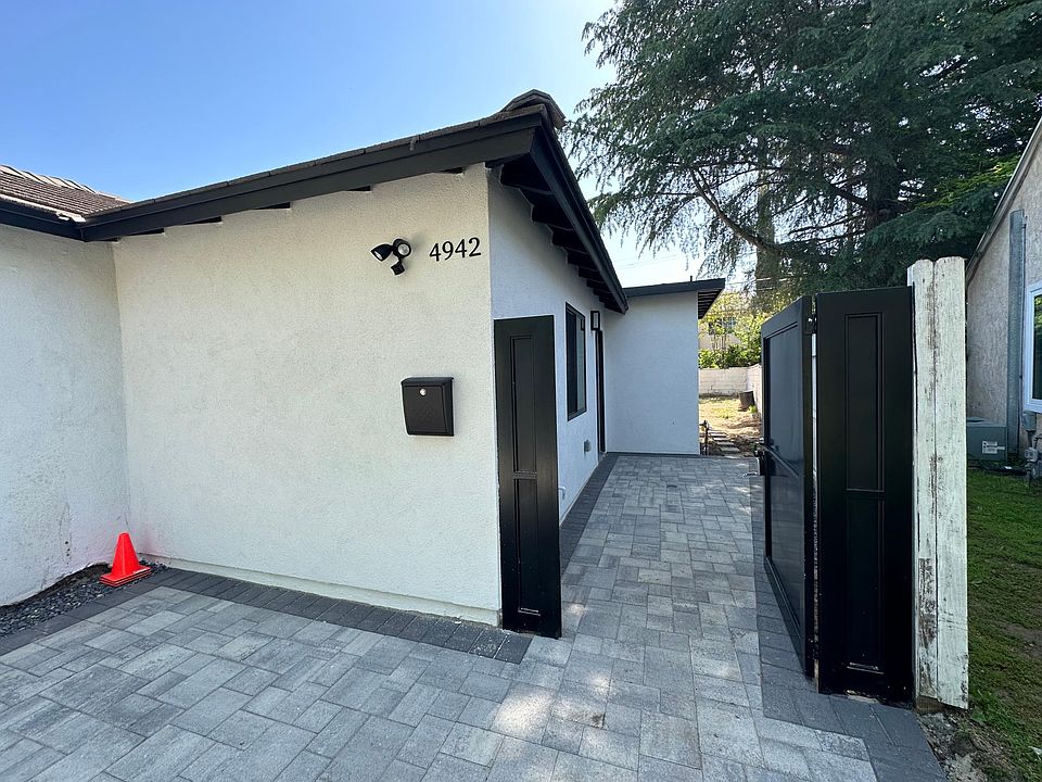 1st image of 4942 Garden Grove Ave