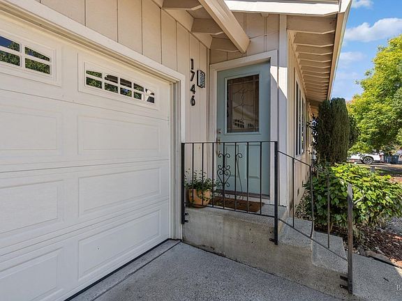 4th image of 1746 Bancroft Drive