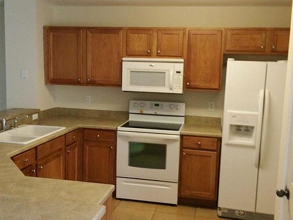 3rd image of 8550 Argyle Business Loop Unit 105