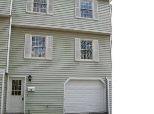 91 Hillside Ave, Shelton, CT 06484