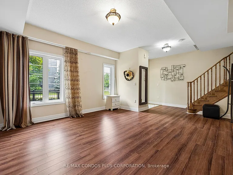 96 N Park Rd — Photo 36