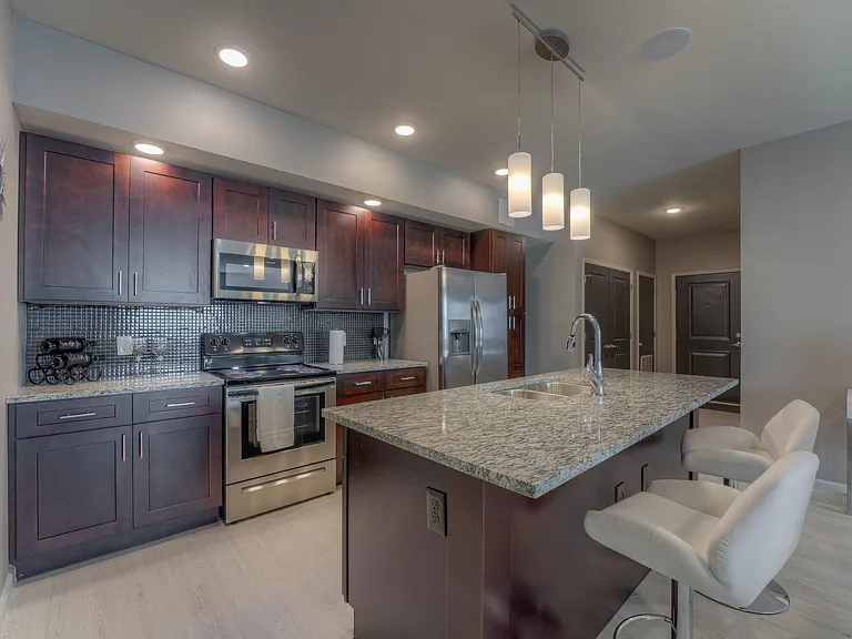 Ascent at Aldersgate — Photo 18