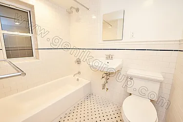 Rented by Genik Group Corp