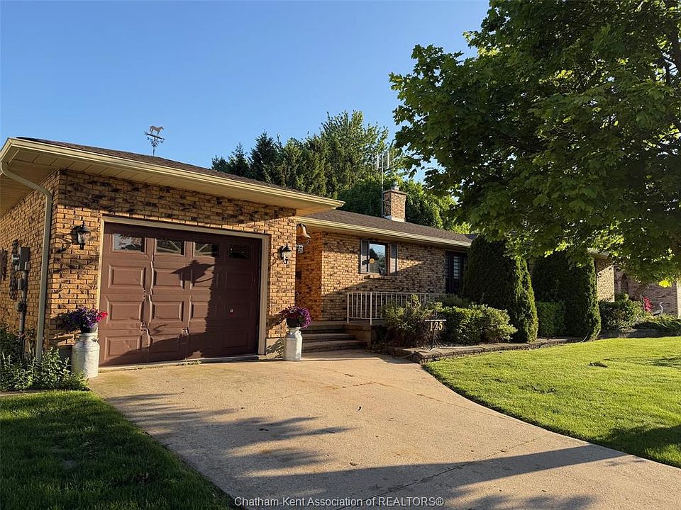 1st image of 125 Bruinsma Ave
