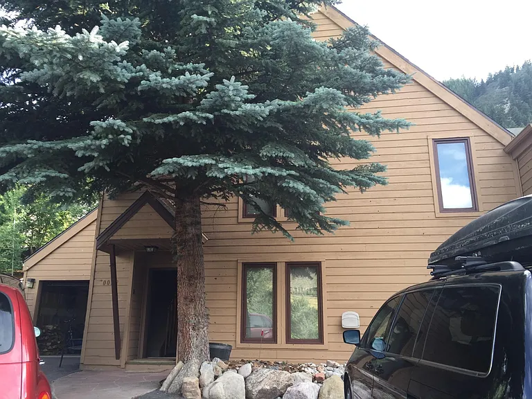 21 Doe Ct #A — Photo 1