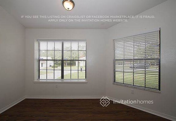 4th image of 3111 Hallow Dr
