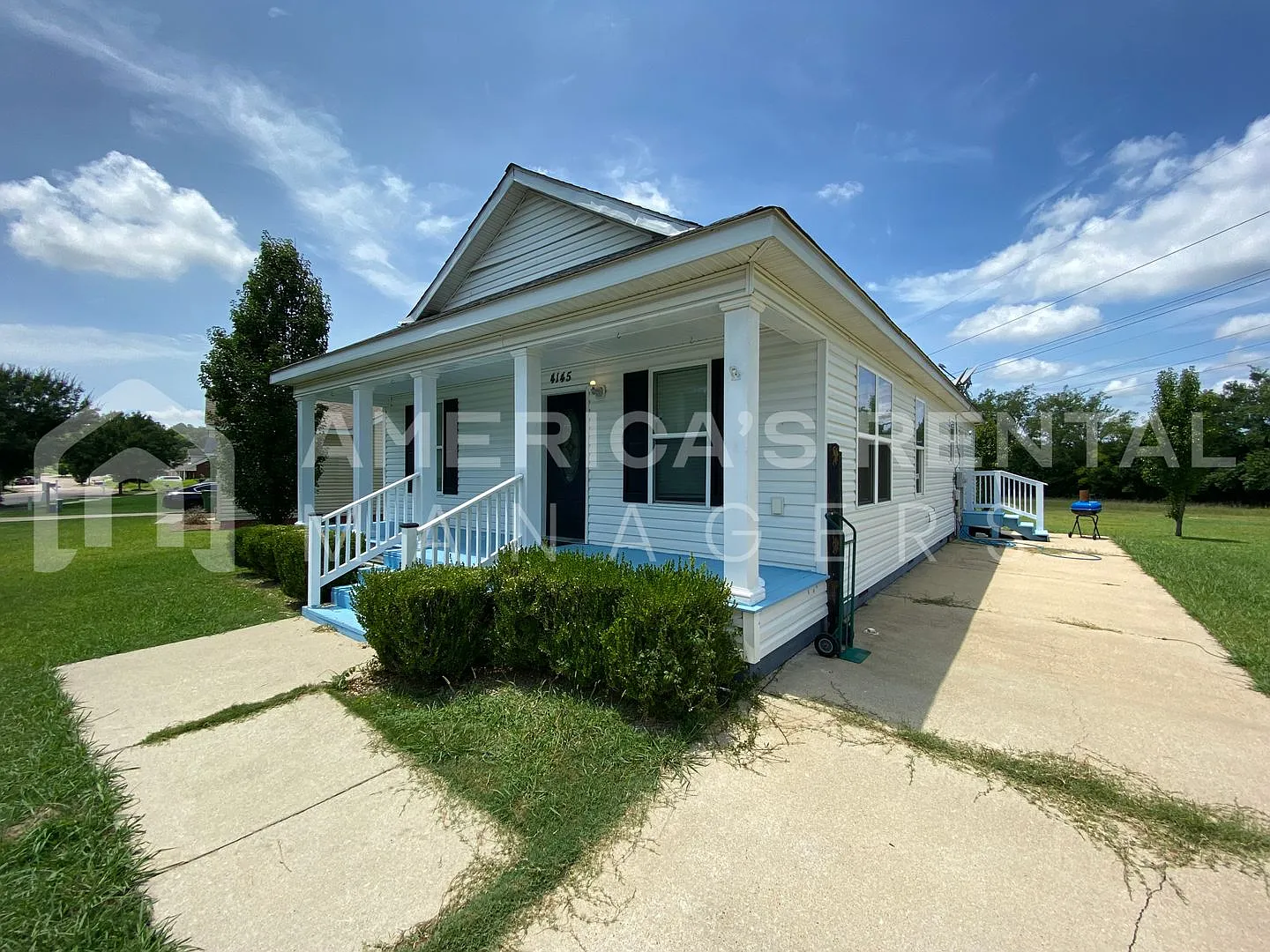 Home For Rent In Montgomery Deposit Pending! — Photo 3