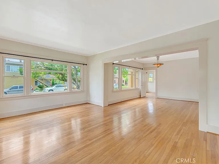 351 Newport Ave — Photo 5