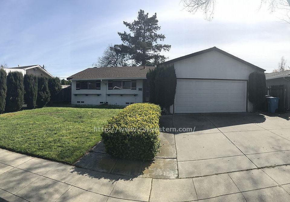 1st image of 2151 Sheraton Dr