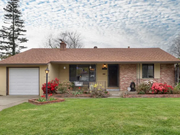 2516 Brentley Dr, Sacramento, CA 95822