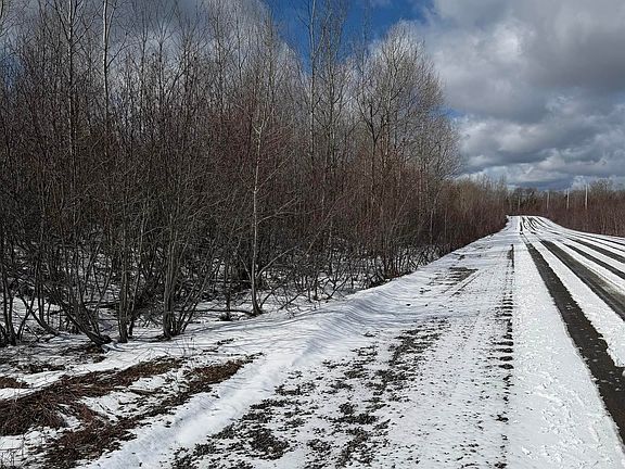 4th image of Lake Rd