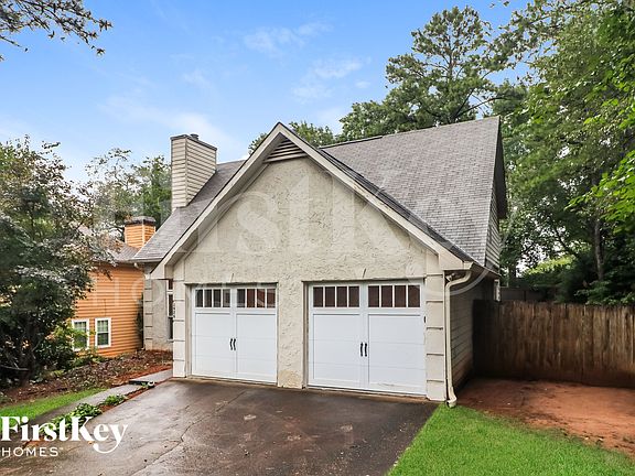 2nd image of 1926 Diamond Pl NW