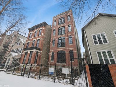 1530 N Cleveland Ave APT 4, Chicago, IL, 60610