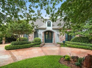 9120 Darby Ln, River Ridge, LA 70123