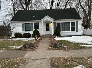 1802 Ferry St, La Crosse, WI 54601