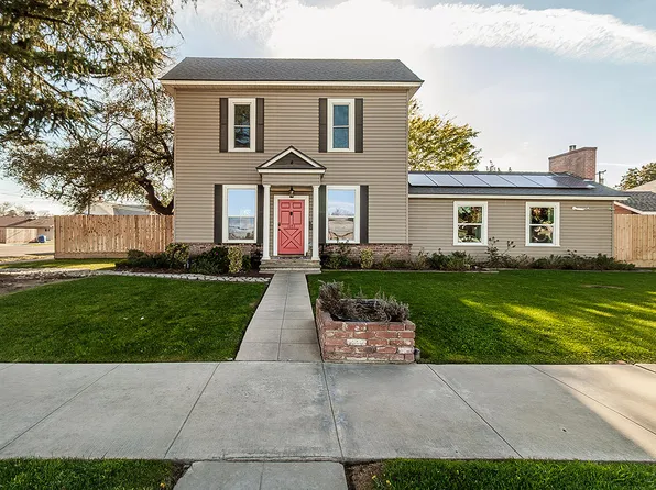 1053 K Street, Reedley, CA 93654