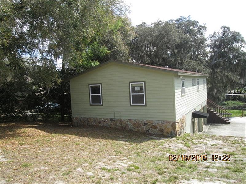 1st image of 11822 Lakeshore Dr