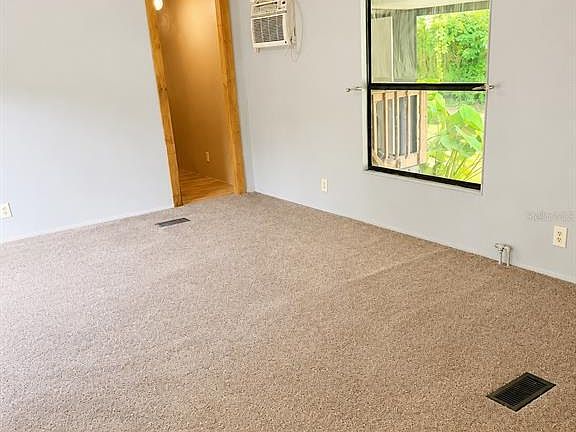 5th image of 3820 SE 93rd Pl