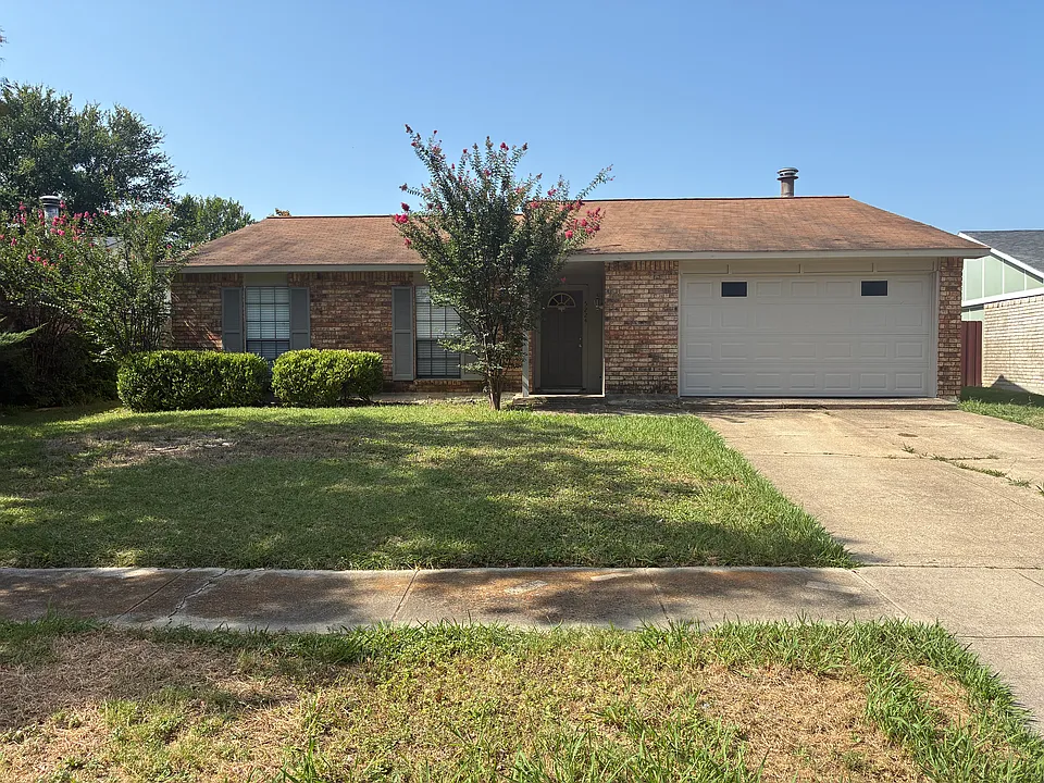 5224 Young Dr