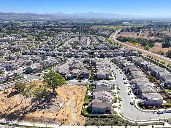 5th image of 6370 Carsey Way