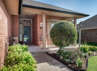 8905 NW 74th St, Oklahoma City, OK 73132