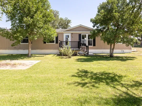 116 E Cimarron St, Elkhart, KS 67950