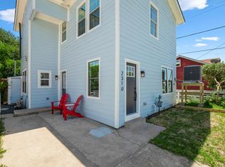 2310 42nd St, Galveston, TX 77550