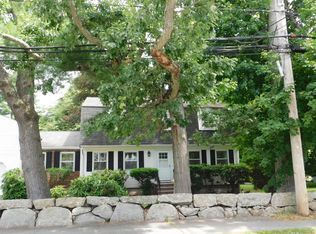 5 Middle St #A, Lexington, MA 02421