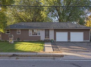 636 Mississippi St NE, Fridley, MN 55432