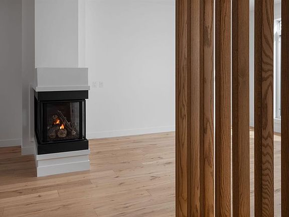 3rd image of 2229 E 36th St SW