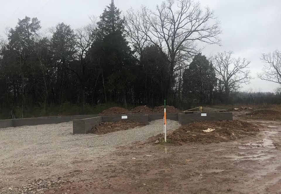 1st image of 675 Northridge Dr